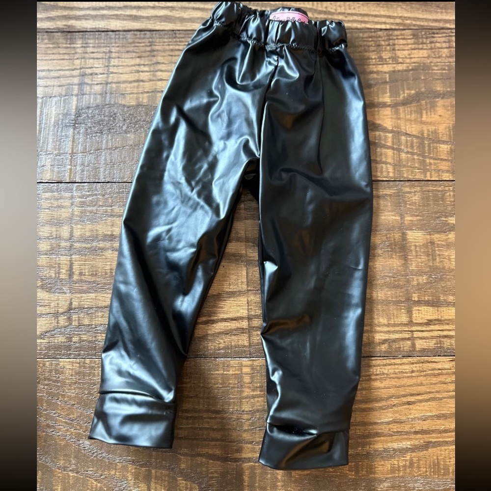 Baby pleather leggings